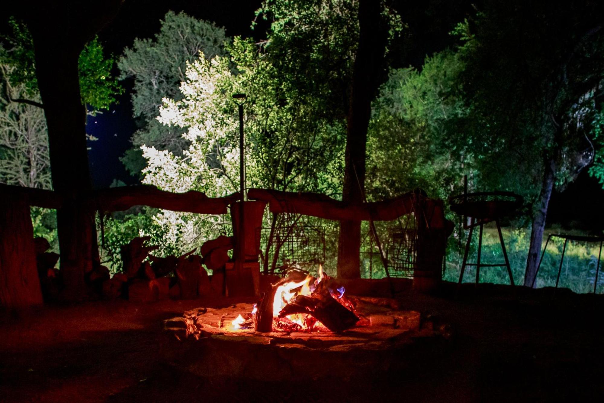 Sable Creek Safari Lodge Tzaneen Exteriör bild